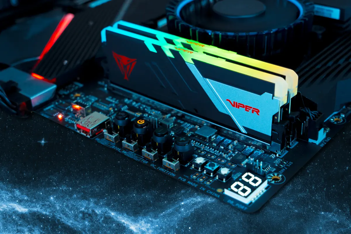 Pamięć Patriot Viper Venom RGB, DDR5, 64 GB, 6000MHz, CL30 (PVVR564G600C30K) - obrazek 2